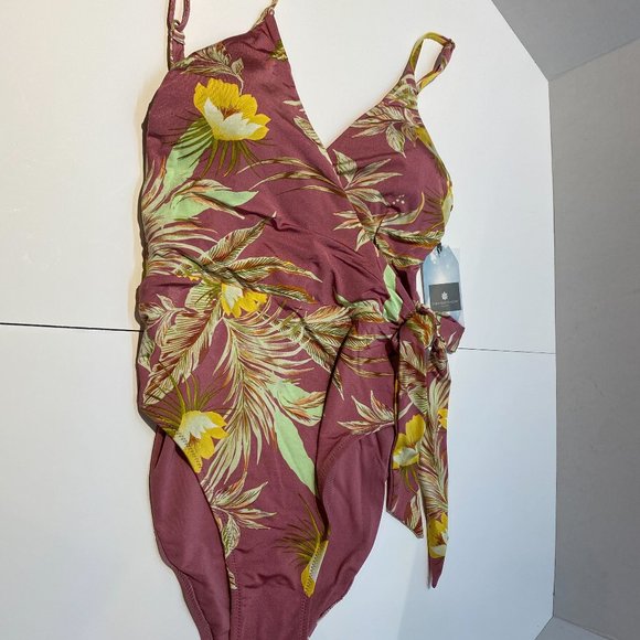 NWT Everyday Sunday Sunset Mist One Piece Swimsuit - Picture 2 of 6